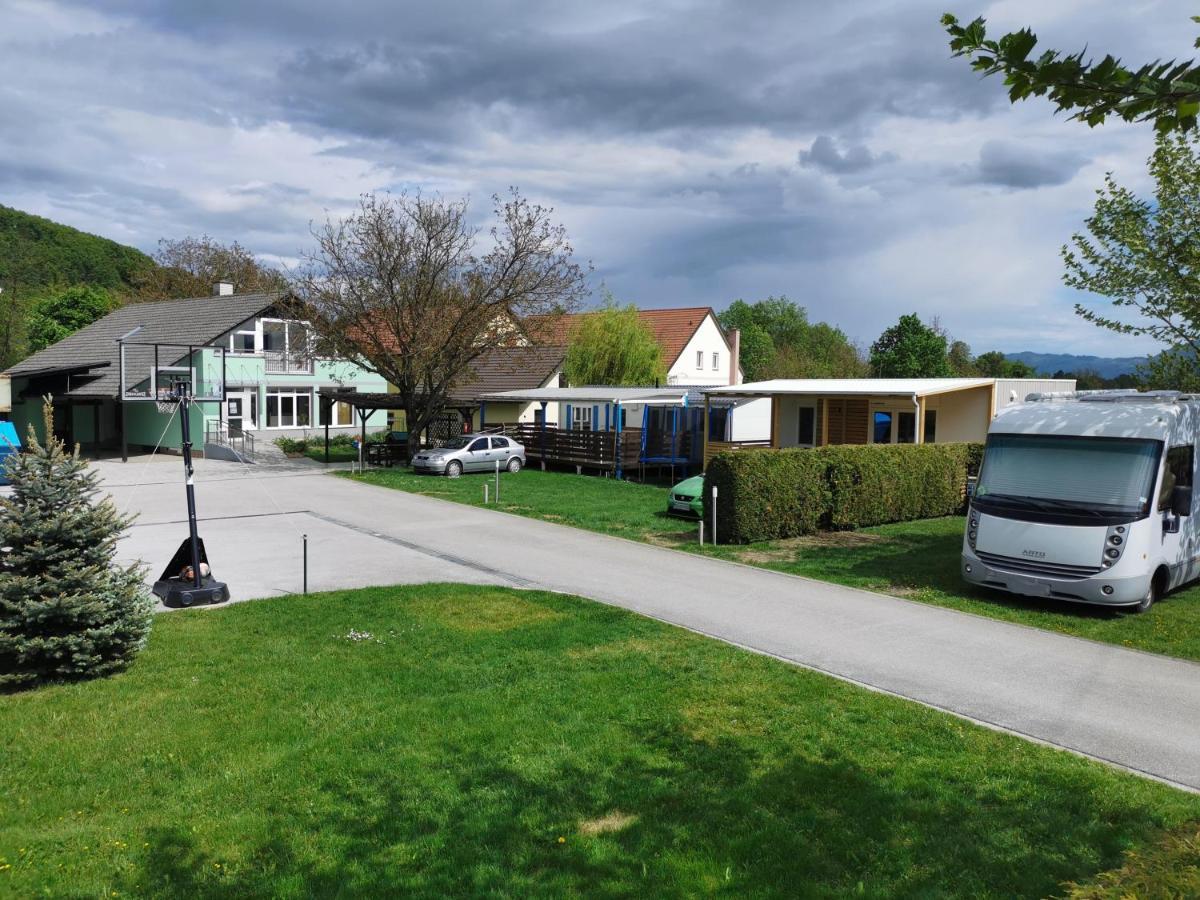 Guesthouse Braslovce - Celje Buitenkant foto